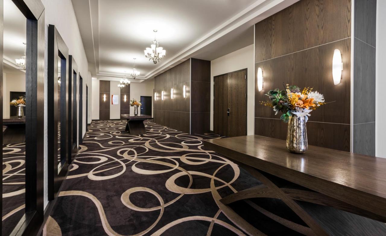Imperia Hotel Et Suites Терребонн Екстер'єр фото