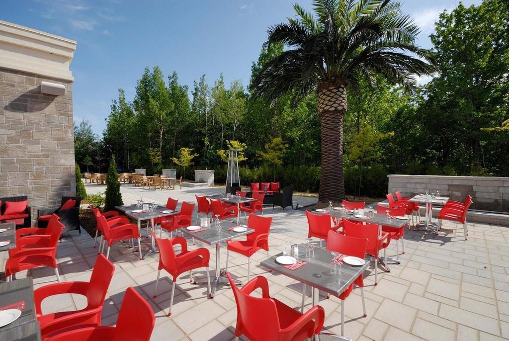 Imperia Hotel Et Suites Терребонн Екстер'єр фото
