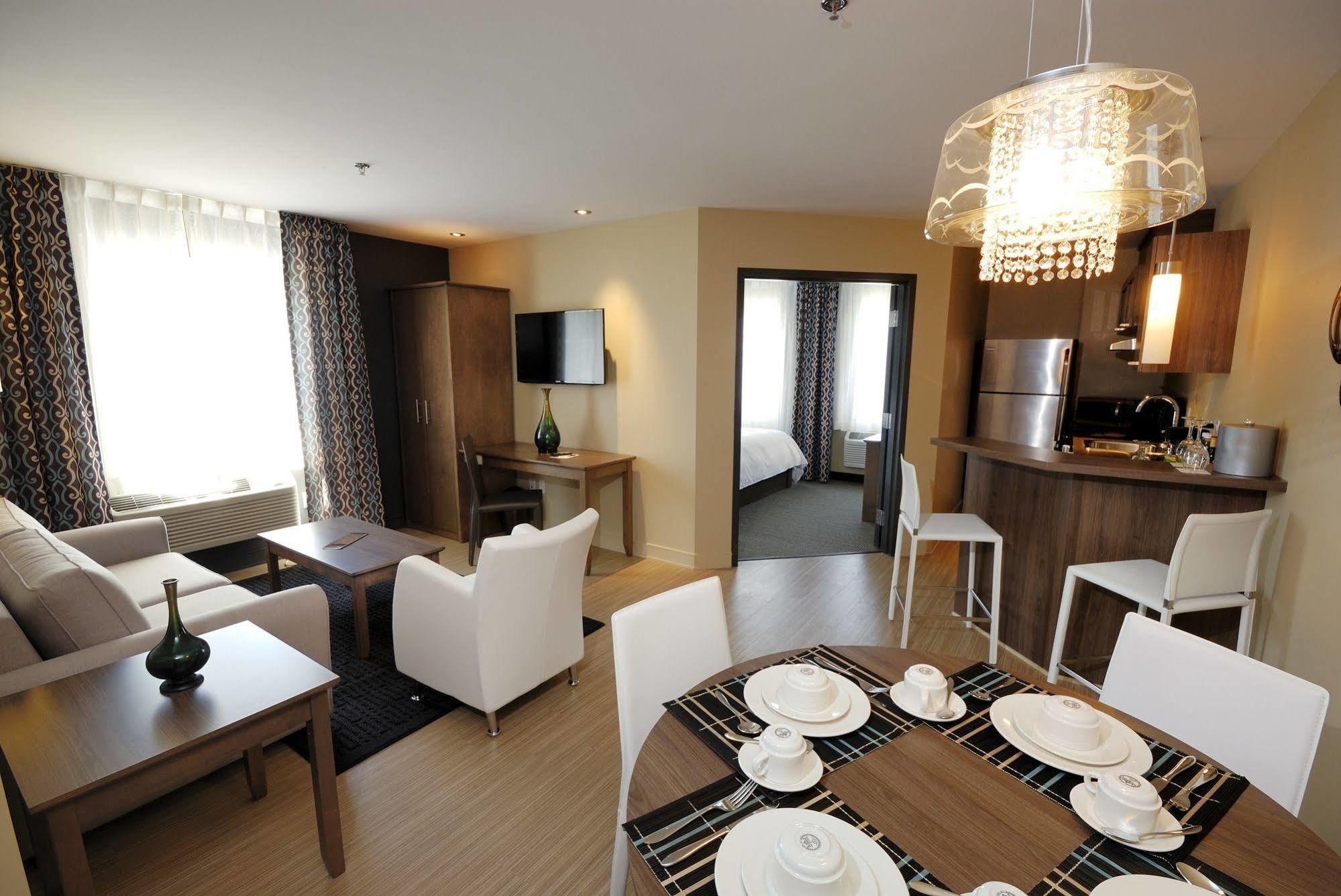 Imperia Hotel Et Suites Терребонн Екстер'єр фото